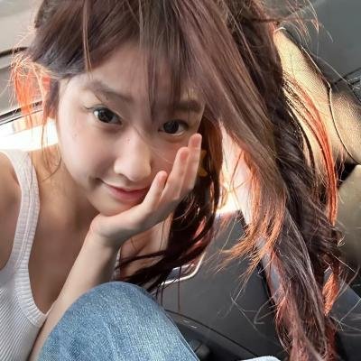 安吉拉的灰烬 海报